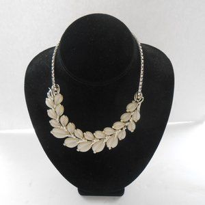 Marboux White Thermoset with Rhinestone Leaf  Choker-Collar Necklace Vintage